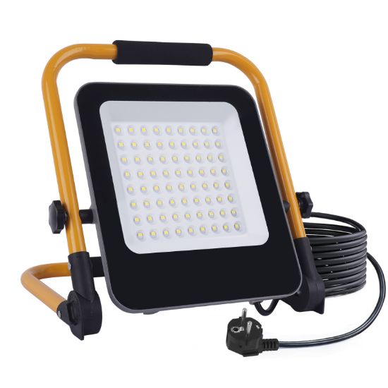 Picture of Portable 50W 100W 150W 200W LED Floodlight for Outdoor Garage Security Construction IP66 Waterproof Foldable Work Light with Stand and Plug